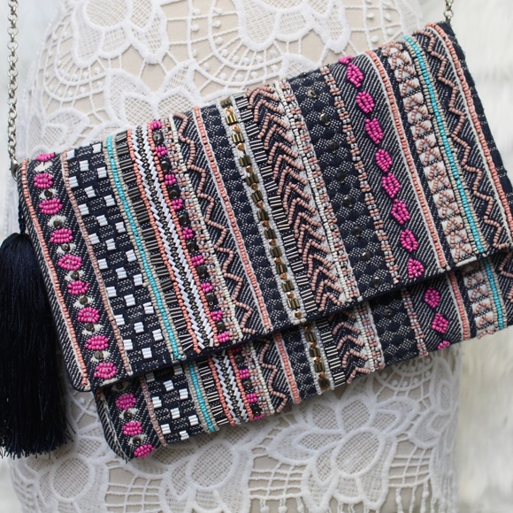 La Sera Handbags - Beaded Clutch with Chain - Firm on price